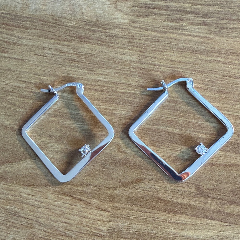 Silver Diamond-Shaped Earrings